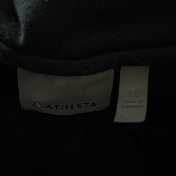 Athleta Trekkie hiking short sz 12 - Picture 5 of 7